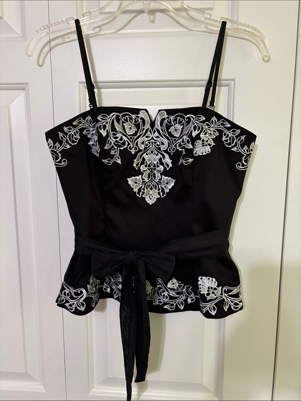 White House Black Market Black Bustier Cami with White Embroider Detail. Size 4
